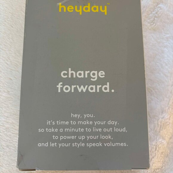 New Red/Black Heyday 6ft. Braided Lightning Charger Cable USB-C DC 5V/3A output - Picture 5 of 5